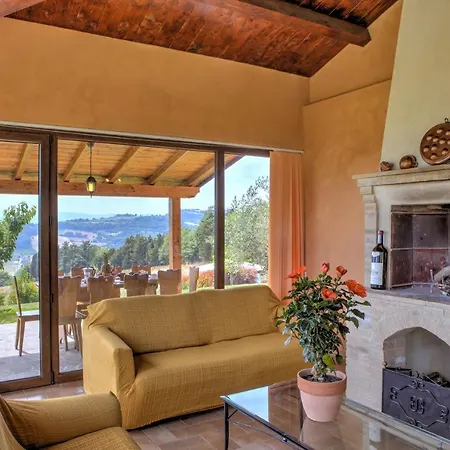 San Lorenzo - Hilltop With Private Pool, Jacuzzi & Airco モントーネ