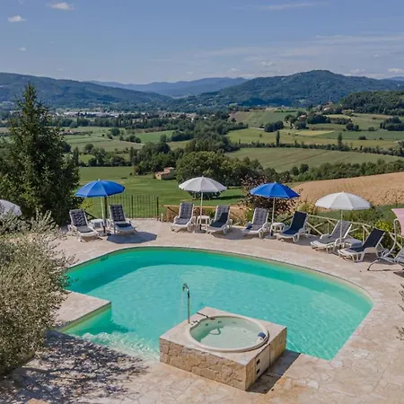 San Lorenzo - Hilltop With Private Pool, Jacuzzi & Airco Montone (Umbria)