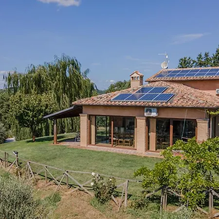 San Lorenzo - Hilltop With Private Pool, Jacuzzi & Airco Willa Montone (Umbria)