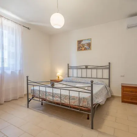 San Lorenzo - Hilltop With Private Pool, Jacuzzi & Airco *