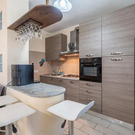 Willa San Lorenzo - Hilltop With Private Pool, Jacuzzi & Airco *