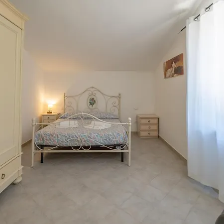 San Lorenzo - Hilltop With Private Pool, Jacuzzi & Airco * Montone (Umbria)